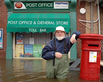 Floods: 2007: Toll Bar Post Office